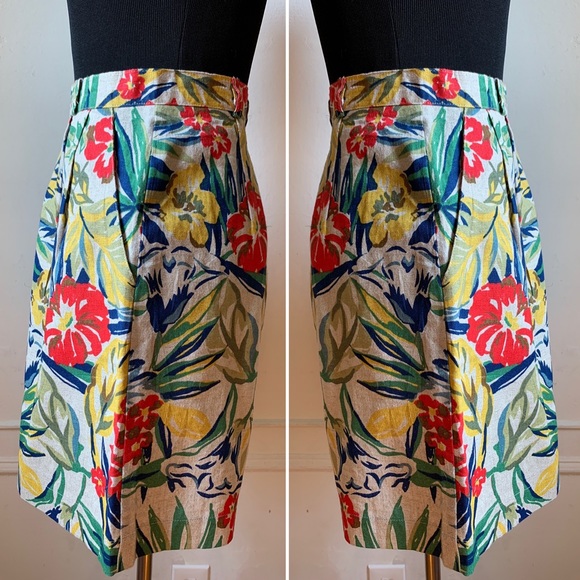 Vintage Linen Floral High Waist Shorts - Picture 5 of 6